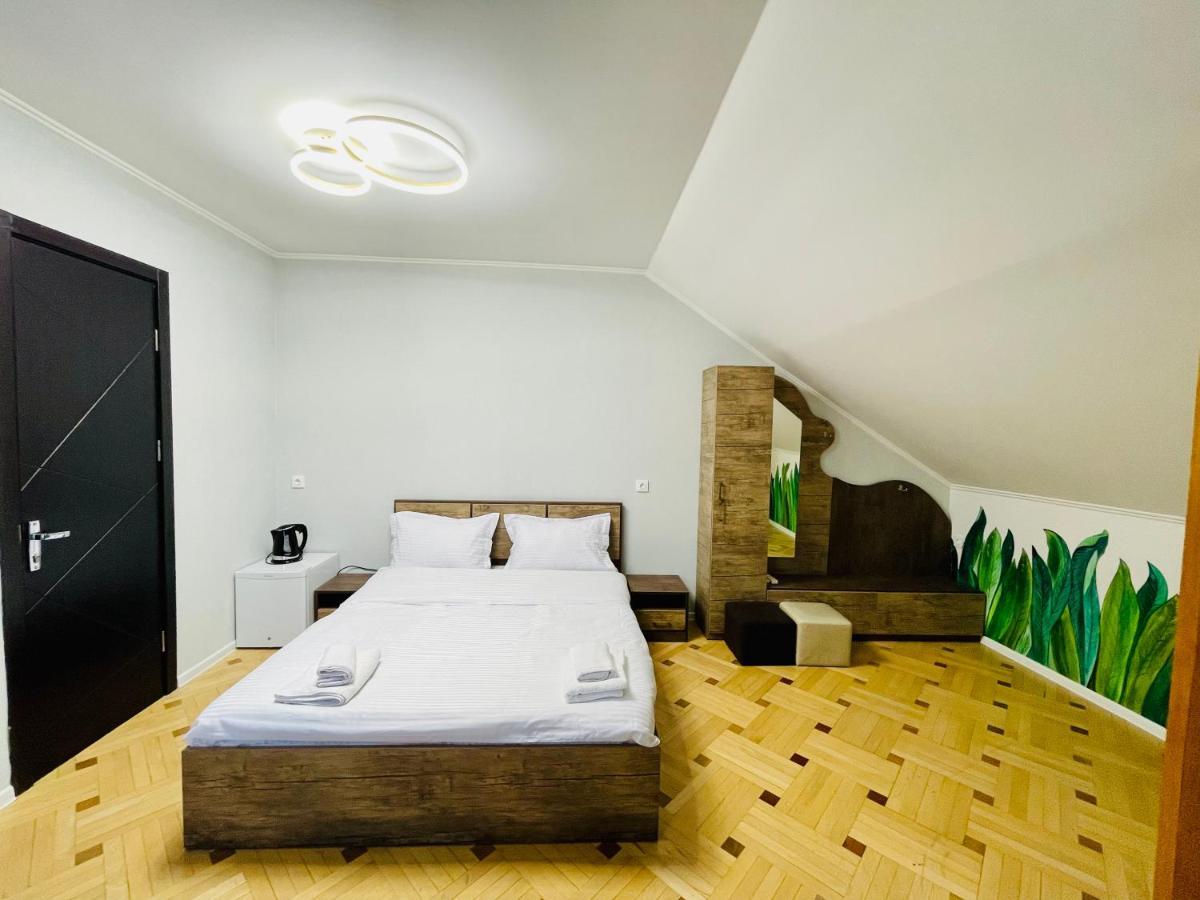 Quality Inn Tbilisi Exterior photo