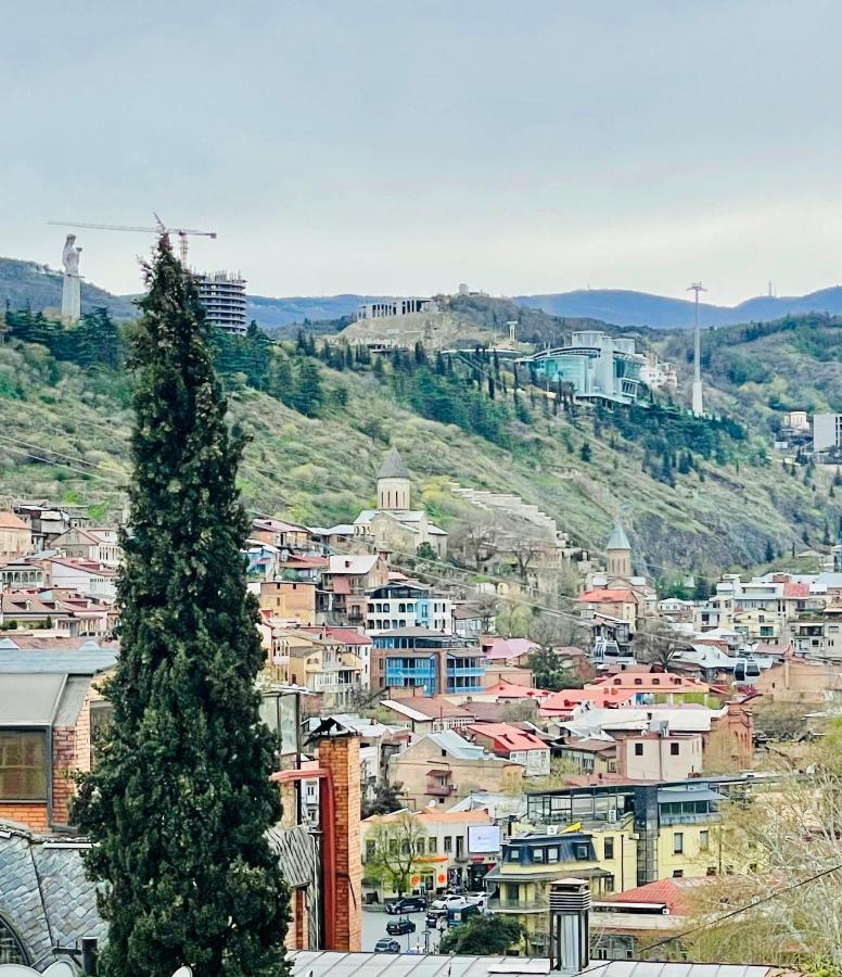 Quality Inn Tbilisi Exterior photo