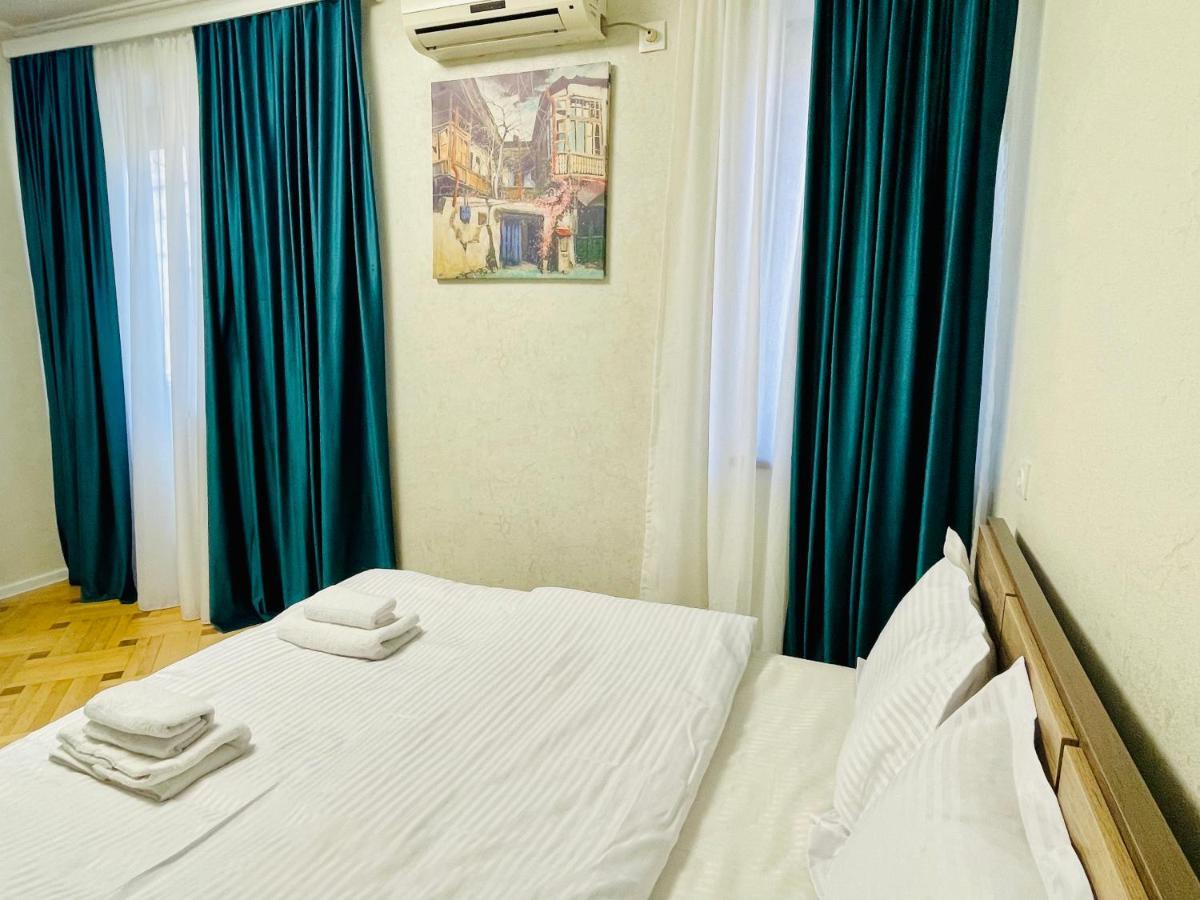 Quality Inn Tbilisi Exterior photo
