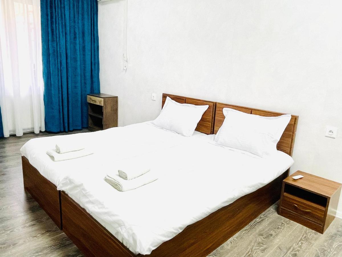 Quality Inn Tbilisi Exterior photo