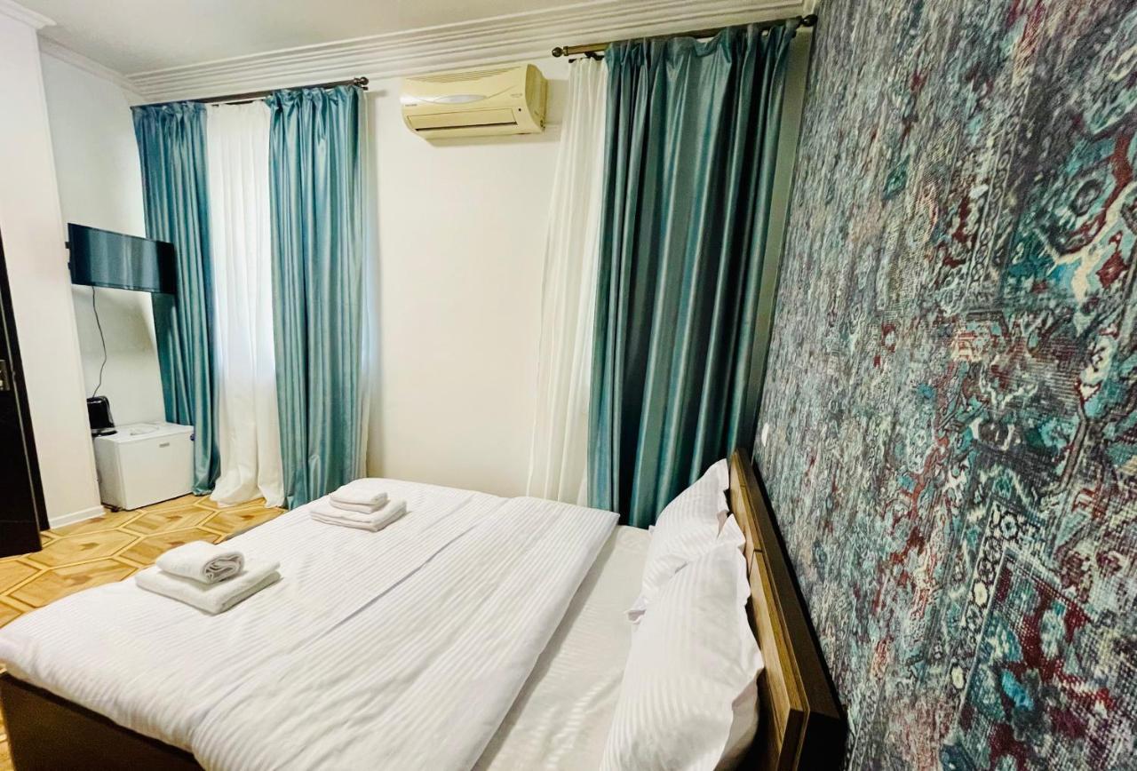 Quality Inn Tbilisi Exterior photo