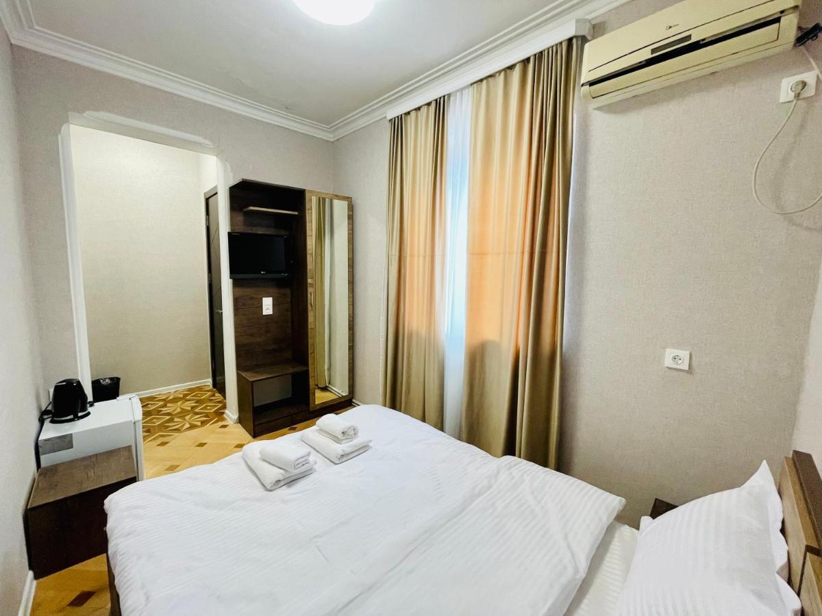 Quality Inn Tbilisi Exterior photo